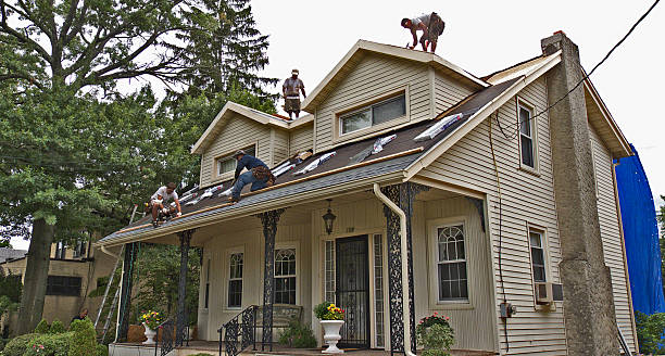Best Emergency Roof Repair  in Kalona, IA